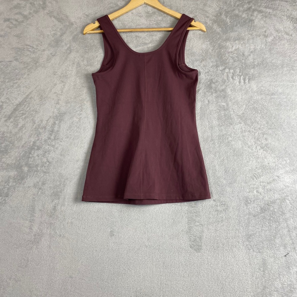 Gymshark Womens Burgundy Scoop Neck Athletic Tank Top Size Medium Workout Gym - Picture 2 of 6